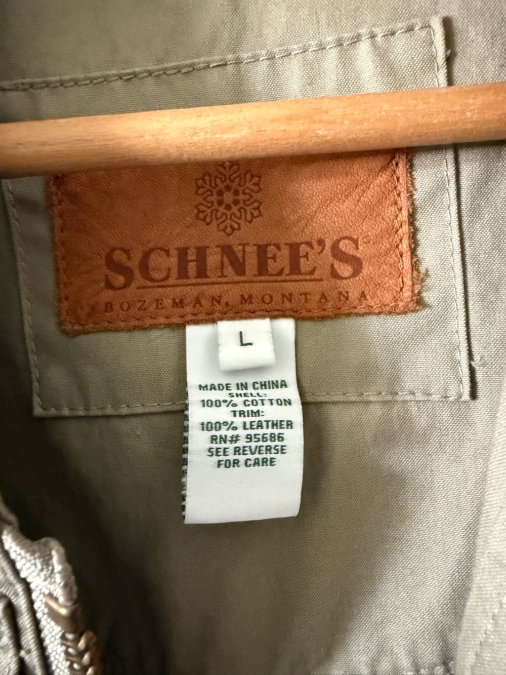 Schnee’s Canvas Jacket - Picture 3 of 4